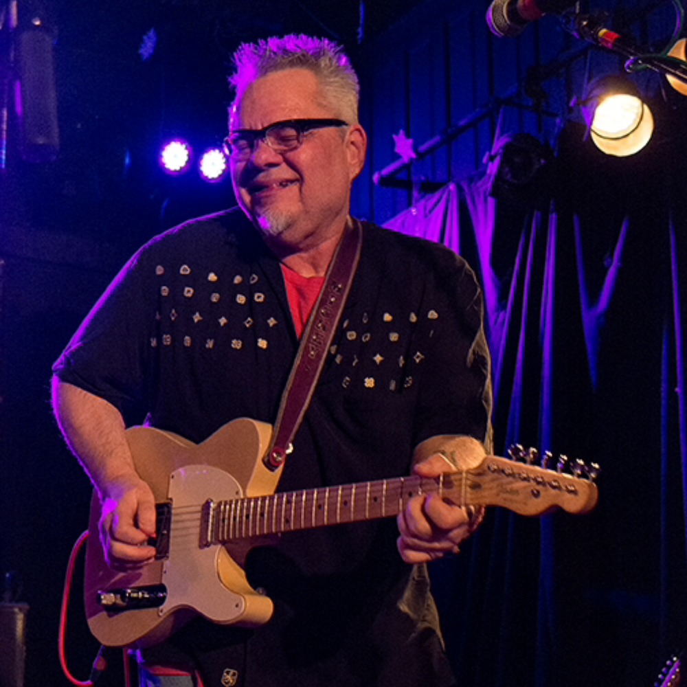 Meet your Posher, Mickey